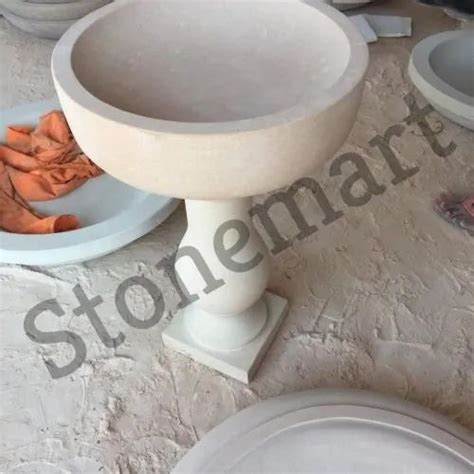 Natural Stone Outdoor Beige Sandstone Birdbath For Decoration