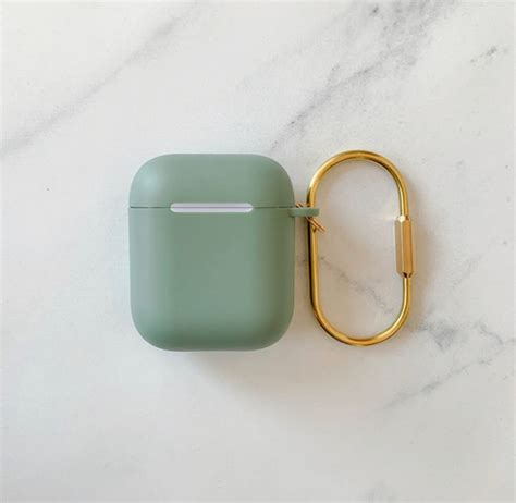 Janet Gwen Matte Airpod Case Mika Co