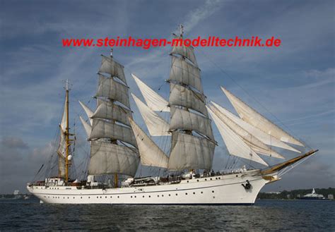 Gfk Rumpf F R Das Segelschulschiff Gorch Fock Cm