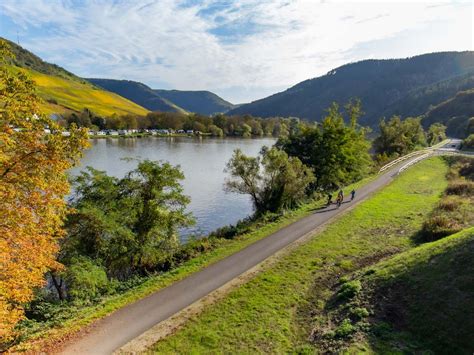 Radfahren An Der Mosel Erlebnisreiche Radwege F R Jeden Geschmack