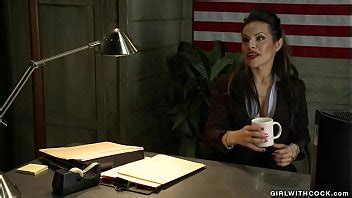 Corrupted Shemale Agent Fucks Guy XVIDEOS