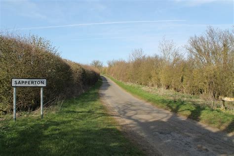 Approaching Sapperton J Hannan Briggs Cc By Sa Geograph