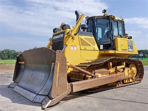 Komatsu Dozer Jak Ee