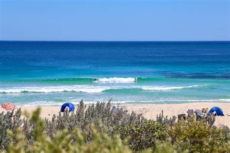 10 Great WA Beaches To Learn To Surf - Perth Is Ok