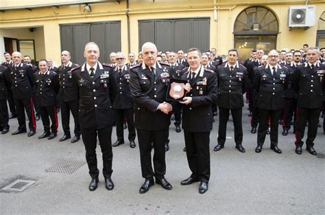 Il Generale Di Corpo DArmata Teo Luzi In Visita Al Comando Provinciale