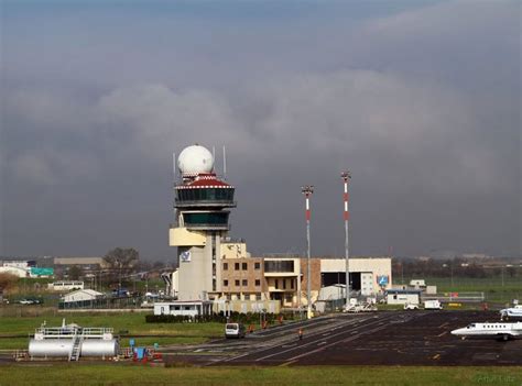 Aeropuerto De Florencia Flr Aeropuertos Net