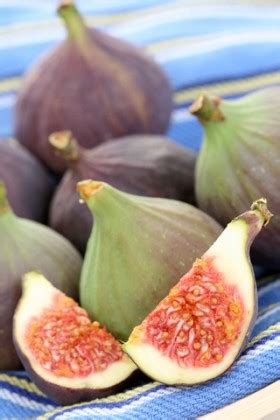 Figs How Do You Select And Store Fresh Figs Sara Moulton