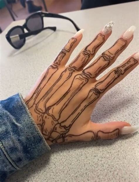 Skeleton Hand Drawing On Hand Tiktok Easy