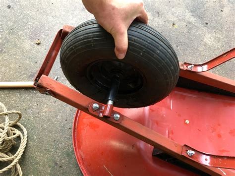 How To Inflate A Tubeless Wheelbarrow Tire That Defies Inflation 7 Steps With Pictures