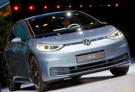 Vw Shows Confidence In Electric Future With Higher Margin Goal World Auto Forum