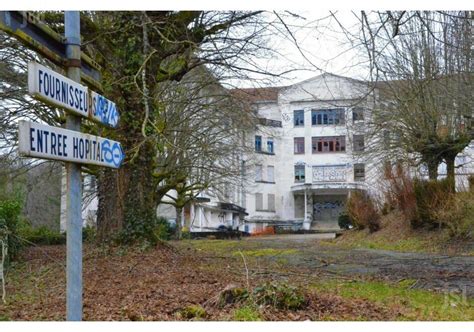 Bergesserin À Labandon Lhôpital Cherche Désespérément Un Acheteur