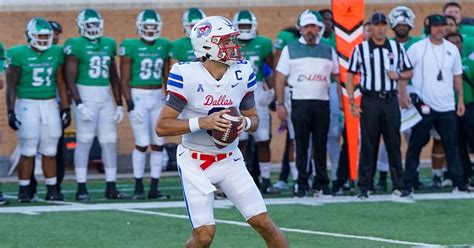 SMU QB Mordecai has another season opener to remember