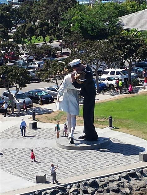 The Kiss Statue Next To The Uss Midway Aircraft Carrier Aircraft Carrier San Diego Diego