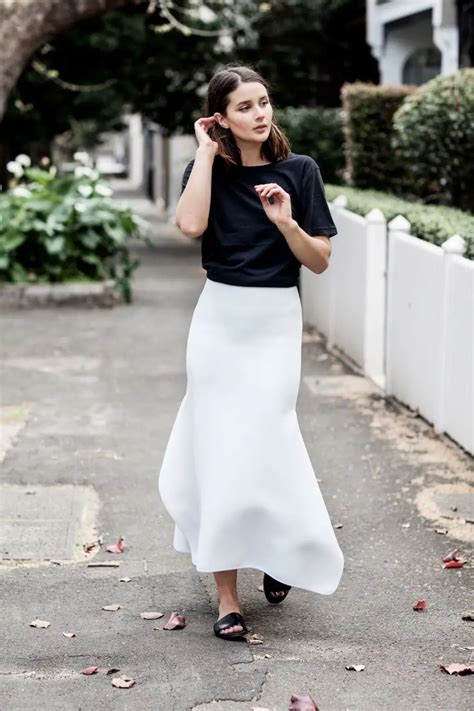 Outfits Con Falda Blanca Muy Femeninos Para Looks Casuales