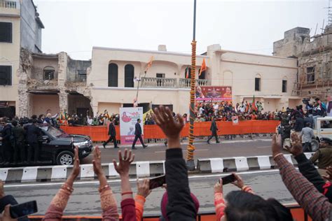 Pm Inaugurates Redeveloped Ayodhya Railway Station Flags Off 8 Trains