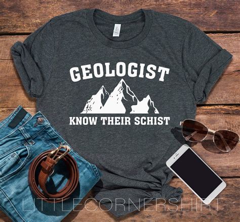 Geologist Know Their Schist Geology Shirt Geologist Shirt Geology Puns Geology Profess | Minaze