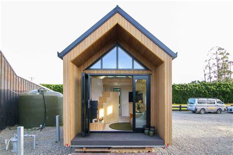 A Collection of Sustainable Tiny Homes – Auckland, New Zealand