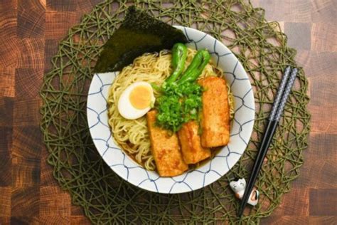 Shoyu Ramen With Pork Ribs Myojo Usa