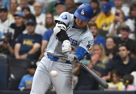 Shohei Ohtani Wins 2024 Edgar Martinez Outstanding Designated Hitter Award