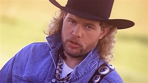 Toby Keith, Iconic Country Singer, Dead At 62 | GIANT FREAKIN ROBOT