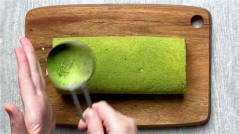 Matcha Roll Cake Green Tea Swiss Roll Sudachi