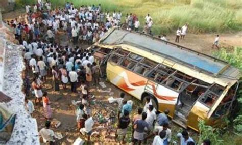 17 Killed In Nepal Bus Accident World News India Tv