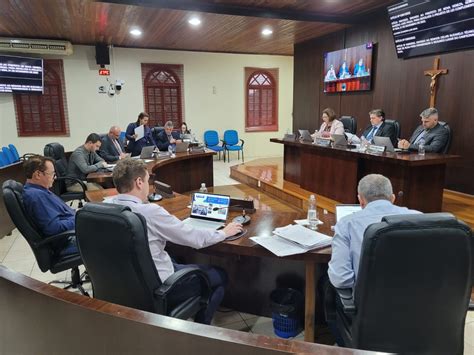 Vereadores de Nova Veneza irão homenagear cidadãos importantes para a