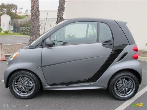 grey matte  smart fortwo passion coupe exterior photo