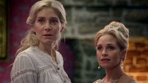 Elizabeth Mitchell Once Upon A Time