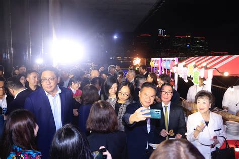 “香港夜繽紛”啟動 振興香港夜間經濟 社會 香港中通社