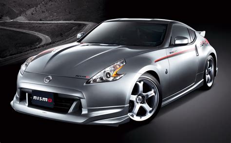 Nissan Brings Gt R Nismo Club Sports And 370z Nismo S Tune To Tokyo