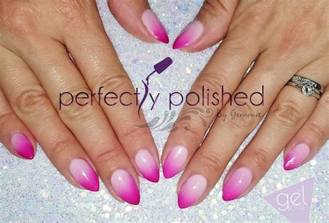 Pink and fuchsia ombré nails using airbrushing and the gel bottle petal