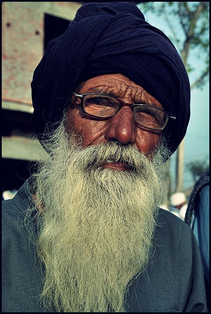 Sikh Portraits Guru Di Ladli Fauj Behance