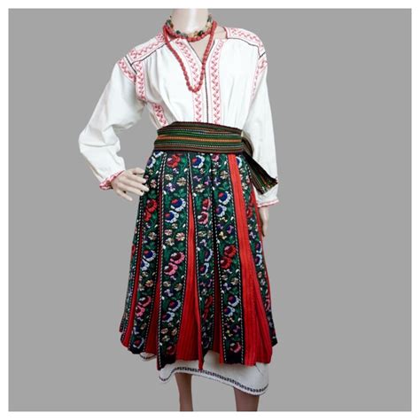 Traditional Romani Clothing