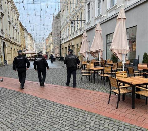 Foto Terase Ilegale N Centrul Capitalei Europene A Culturii