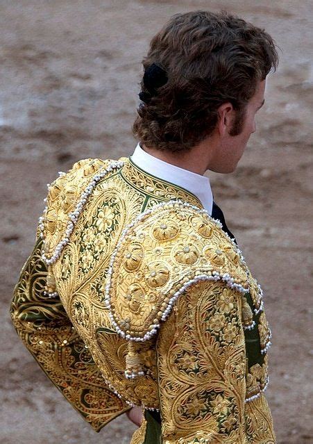 Torero Gold Ummm Makes You Want To Get Your Fingers In That Hair