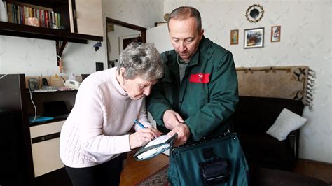 A Napokban Rkezik A Havi Nyugd J Hirado Hu