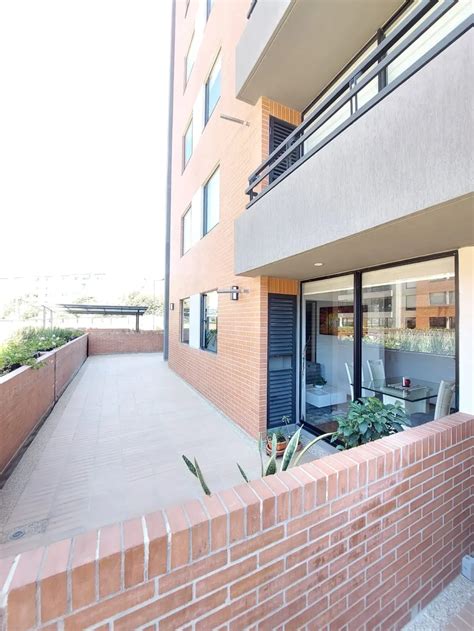 Apartamento En Venta En El Redil Bogot Habitaciones M