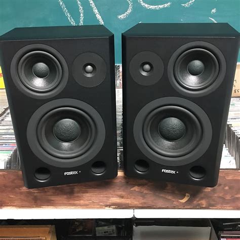 Fostex Pm Professional Powered Way Studio Monitor Pair Reverb