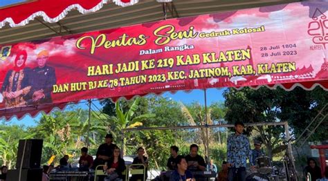 JATINOM 800 PESERTA GEDRUK KOLOSAL DALAM RANGKA HARI JADI KLATEN YANG