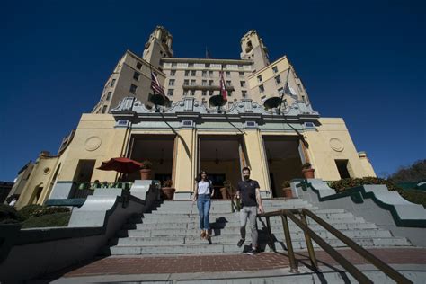 Here S Some Of The Most Haunted Hotels In The United States You Can Add