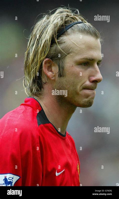 Manchester United S David Beckham Walks Off The Pitch After His Side