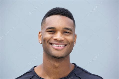 Close Up Portrait Of A Young Black Guy Smiling — Stock Photo