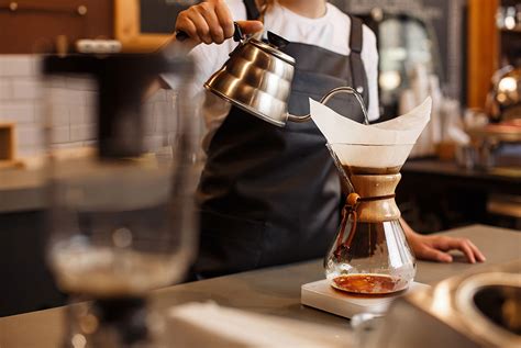 How To Use A Chemex Coffee Maker In 9 Surprisingly Easy Steps Bean Box