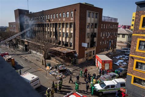 Muškarac priznao krivicu za požar u Johanesburgu osumnjičen za 76