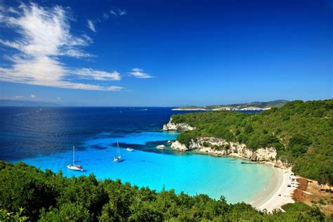 Top 15 of the best beaches in Greece + complete map!