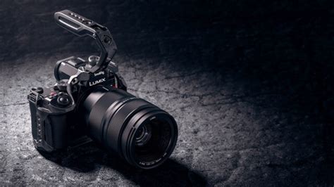 SmallRig Black Mamba Cage And Kit For Panasonic LUMIX S5II Launched