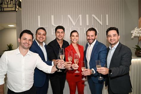 Andressa Suita apresenta unidade modelo da Lumini Estética Revista Stile