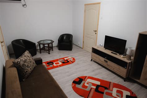 Inchiriez Apartament Camere Semidecomandat Zona T T Ra I Iasi Olx Ro