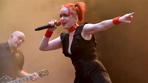 Garbage Review Shirley Mansons Feminist Fire Set The Riv Ablaze